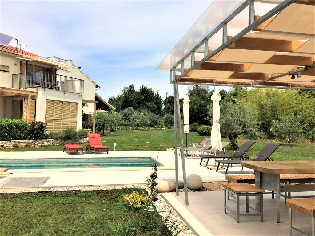 Apartamento Casa Bamboo Banjole Exterior foto